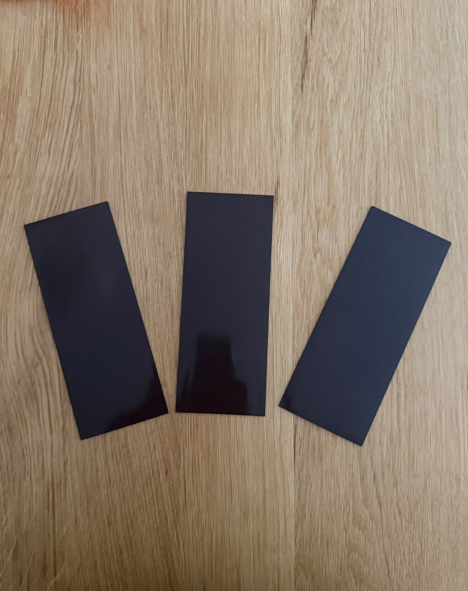 Blank magnetic photo booth frames